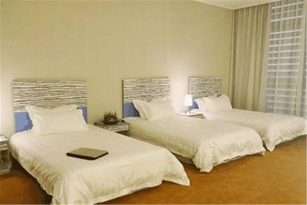 The Land Hotel Xangai Exterior foto